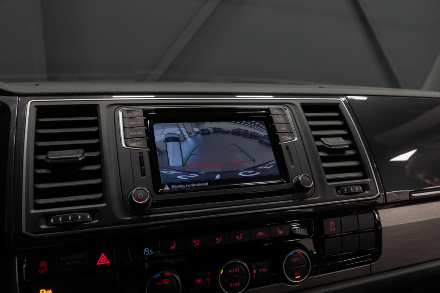 Volkswagen Transporter Multivan 2.0 TSI L2H1 4Motion Comfortline *ACC / Leder / Vierwielaandrijving / PDC / App-connect / DAB*