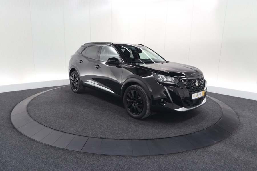 Peugeot 2008 PureTech 130 Allure | Camera | Apple Carplay | Navigatie | Parkeersensoren | 18 Inch Lichtmetalen Velgen