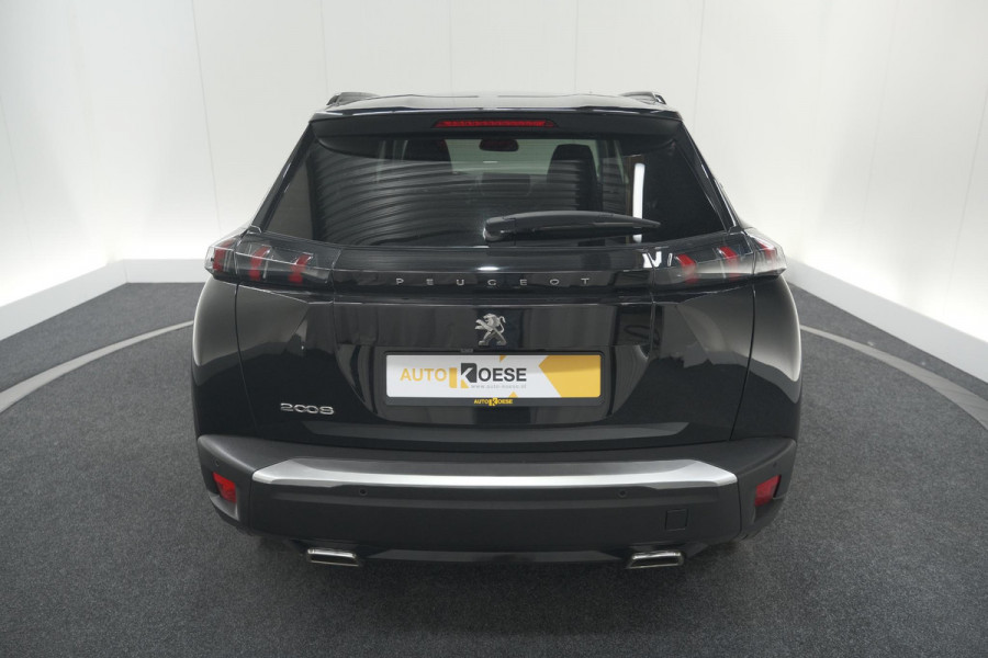 Peugeot 2008 PureTech 130 Allure | Camera | Apple Carplay | Navigatie | Parkeersensoren | 18 Inch Lichtmetalen Velgen