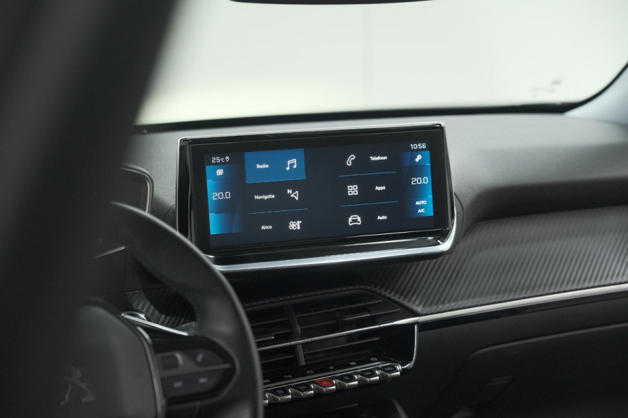 Peugeot 2008 PureTech 130 Allure | Camera | Apple Carplay | Navigatie | Parkeersensoren | 18 Inch Lichtmetalen Velgen
