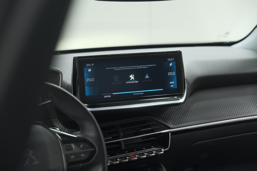 Peugeot 2008 PureTech 130 Allure | Camera | Apple Carplay | Navigatie | Parkeersensoren | 18 Inch Lichtmetalen Velgen