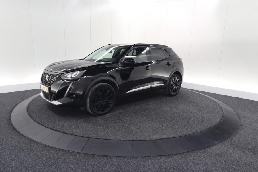 Peugeot 2008 PureTech 130 Allure | Camera | Apple Carplay | Navigatie | Parkeersensoren | 18 Inch Lichtmetalen Velgen