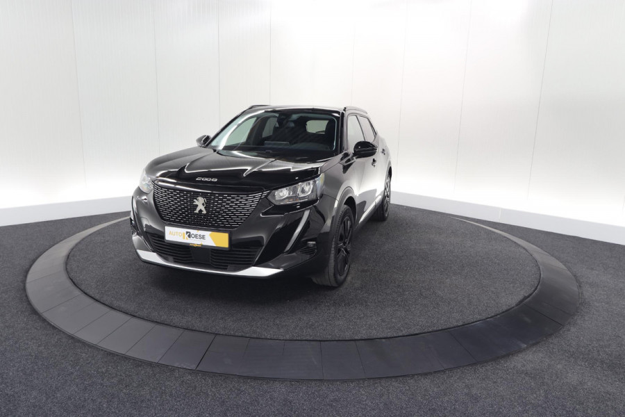 Peugeot 2008 PureTech 130 Allure | Camera | Apple Carplay | Navigatie | Parkeersensoren | 18 Inch Lichtmetalen Velgen