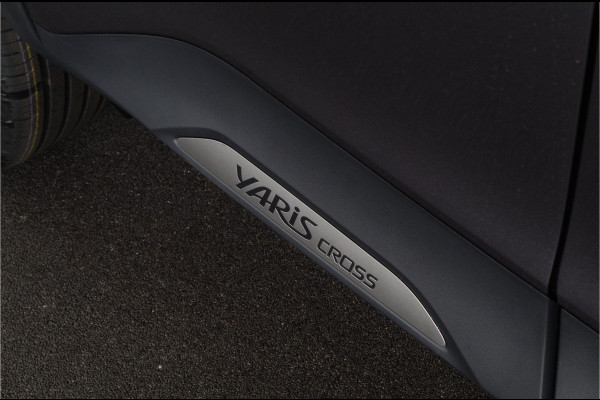 Toyota Yaris Cross 1.5 Hybrid 130pk Teamplayer Design > Marlin Grijs / navigatie... | 4683 |