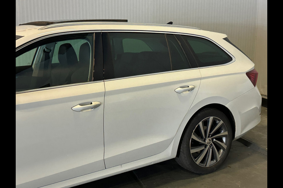 Škoda Octavia Combi 1.0 e-TSI Business Edition Plus PANO / LEER / SFEERVERL