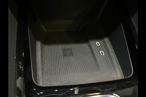 Škoda Octavia Combi 1.0 e-TSI Business Edition Plus PANO / LEER / SFEERVERL