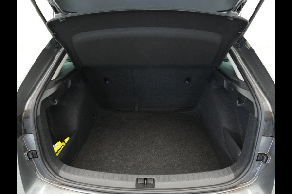 Škoda SCALA 1.0 TSI 110pk DSG Ambition Navigatie Pdc Led Virtual cockpit 302