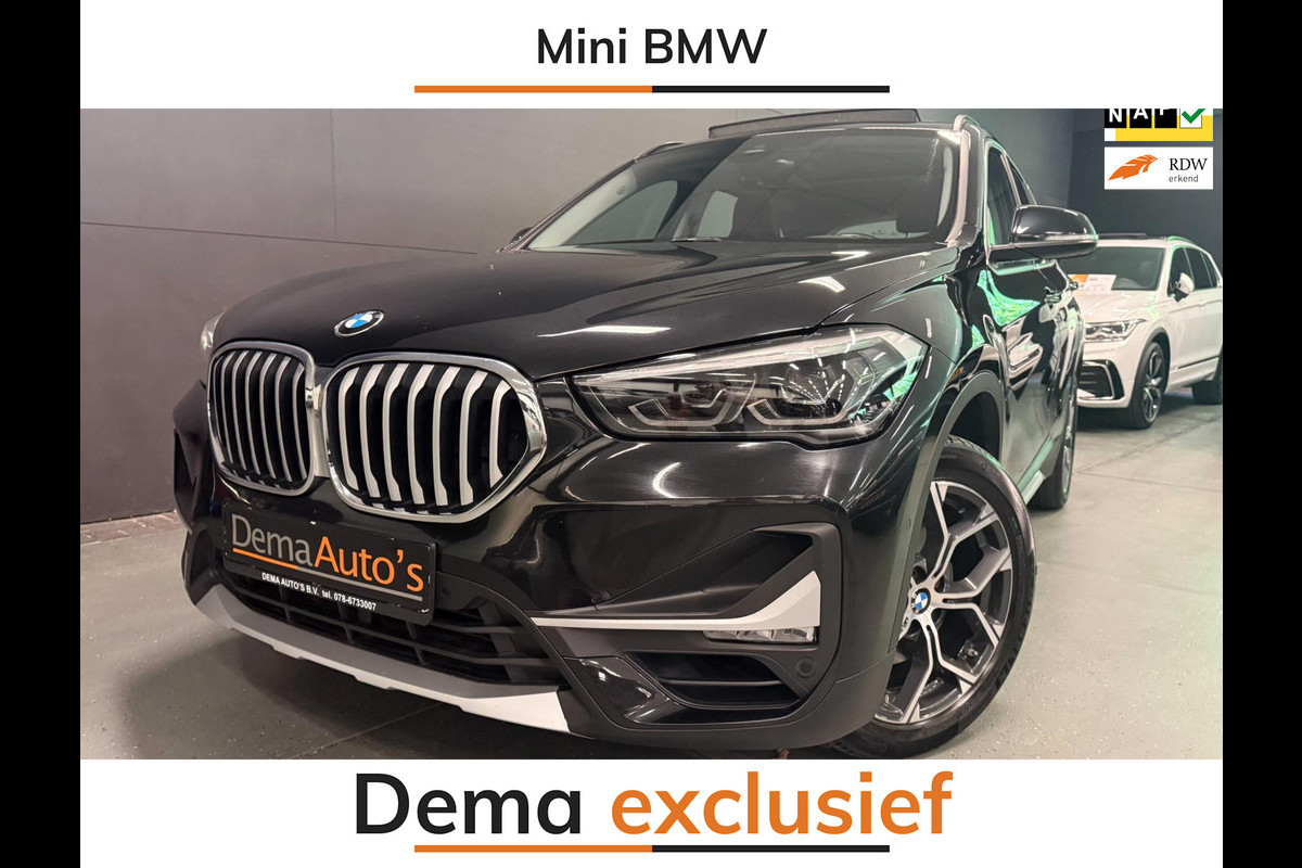 BMW X1 SDrive18i Executive Edition PANO/LEDER/H-UP/NAVI/SFEERVERL/LED/PDC/CRUISE///