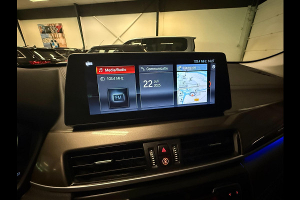 BMW X1 SDrive18i Executive Edition PANO/LEDER/H-UP/NAVI/SFEERVERL/LED/PDC/CRUISE///