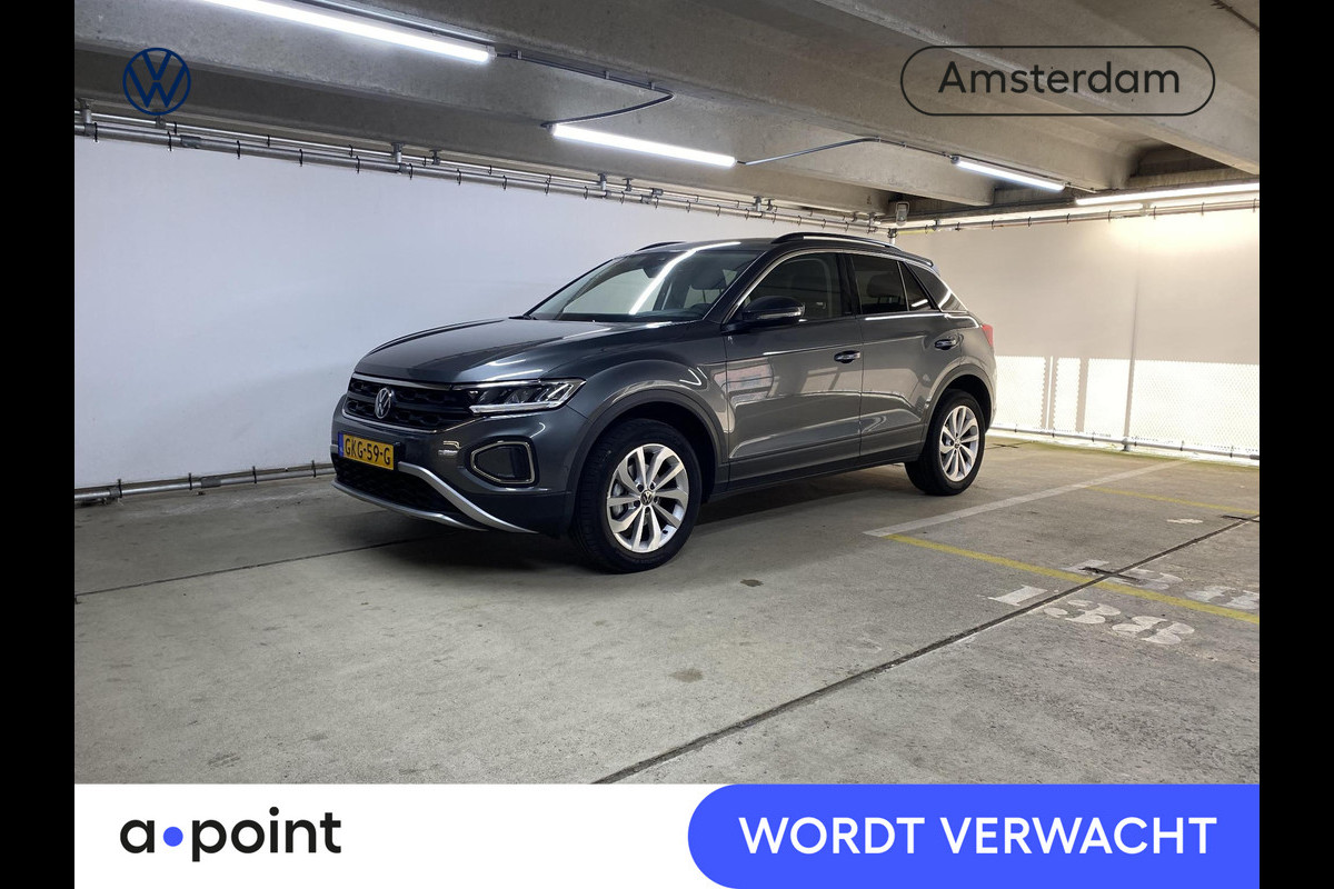Volkswagen T-Roc 1.5 TSI Life Edition 150 pk Automaat (DSG) | Verlengde garantie | Navigatie via App | Parkeersensoren (Park assist) | Achteruitrijcamera | Adaptieve cruise control | LED koplampen | Volkswagen T-Roc 1.5 TSI Life Edition 150 pk Automaat (DSG) | Verlengde garantie | Navigatie via App | Parkeersensoren (Park assist) | Achteruitrijcamera | Adaptieve cruise control | LED koplampen |