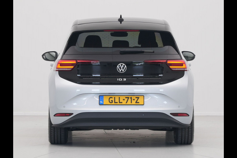 Volkswagen ID.3 Pure Oranje Edition 52 kWh 170pk Navi via app Acc Pdc Clima 245