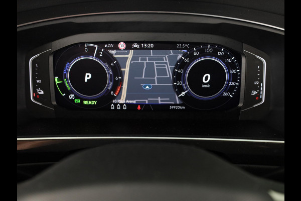 Volkswagen Tiguan 1.4 TSI eHybrid Elegance 245 pk Automaat (DSG) | Navigatie | Panoramadak | Elektr. trekhaak | Parkeersensoren (Park assist) | Rondomzicht camera | Matrix LED koplampen |