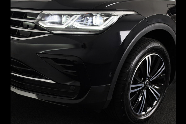 Volkswagen Tiguan 1.4 TSI eHybrid Elegance 245 pk Automaat (DSG) | Navigatie | Panoramadak | Elektr. trekhaak | Parkeersensoren (Park assist) | Rondomzicht camera | Matrix LED koplampen |