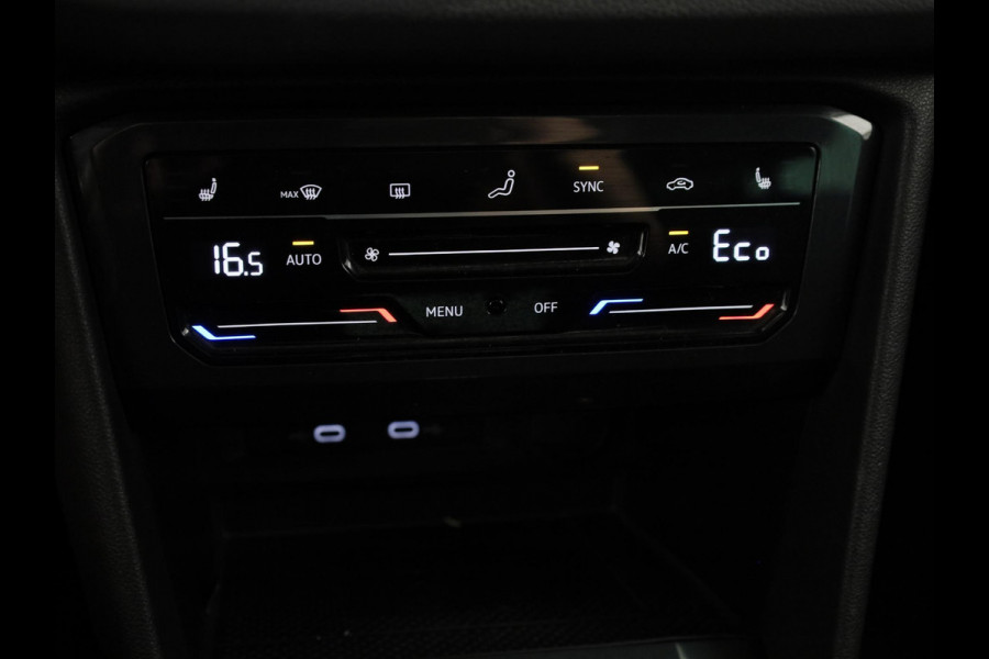 Volkswagen Tiguan 1.4 TSI eHybrid Elegance 245 pk Automaat (DSG) | Navigatie | Panoramadak | Elektr. trekhaak | Parkeersensoren (Park assist) | Rondomzicht camera | Matrix LED koplampen |