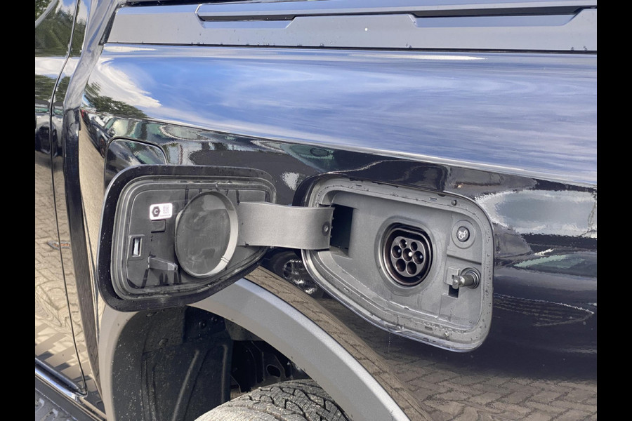 Ford Ranger 2.3 PHEV Stormtrak Double Cab 281pk | 5 persoons! | Technology Pack Plus Trailer | Cargo Area Pack | Power Rollertop | Prijs excl. BTW incl. BPM | laadkabel mode 3 16A