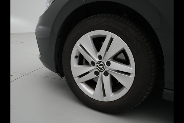 Volkswagen Golf 1.0 eTSI 110pk DSG Life Business Navigatie Stoelverwarming Acc Pdc 259