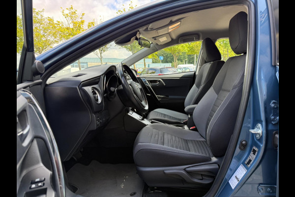 Toyota Auris 1.8 Hybrid Active, Trekhaak, Camera, Bluetooth