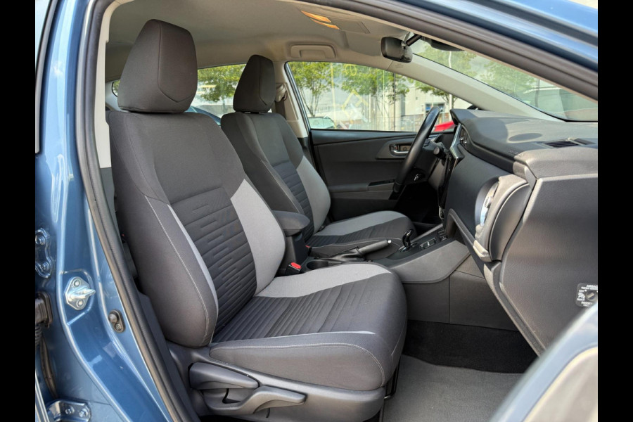 Toyota Auris 1.8 Hybrid Active, Trekhaak, Camera, Bluetooth