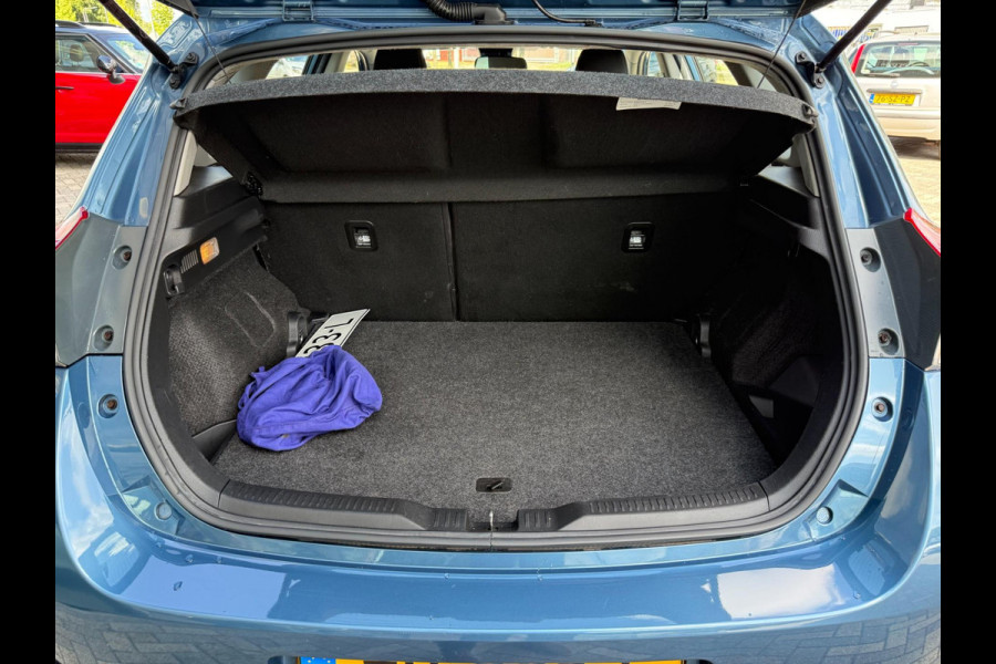 Toyota Auris 1.8 Hybrid Active, Trekhaak, Camera, Bluetooth