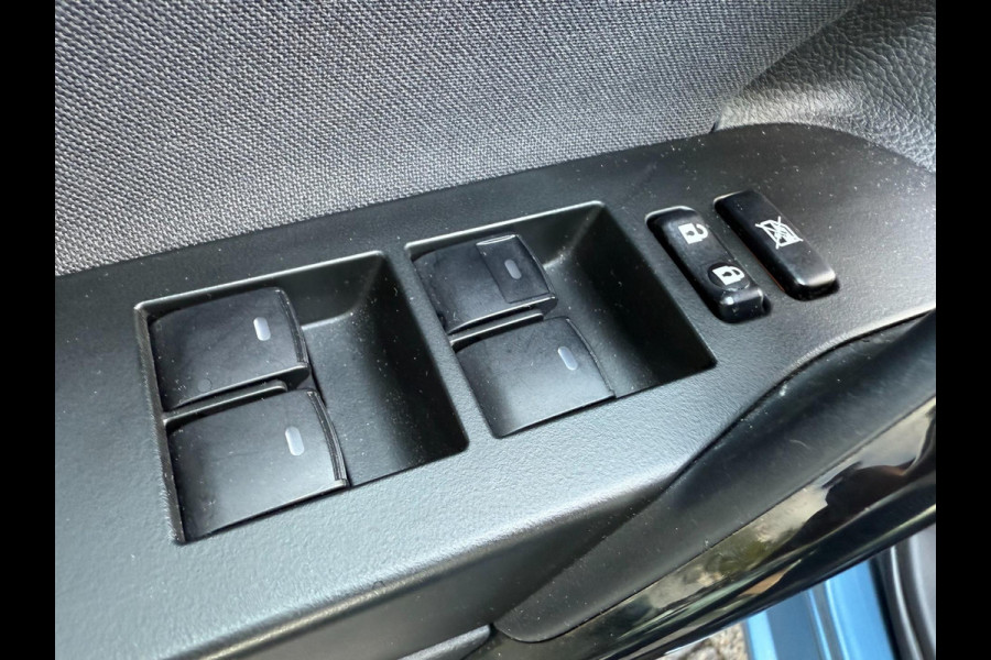Toyota Auris 1.8 Hybrid Active, Trekhaak, Camera, Bluetooth
