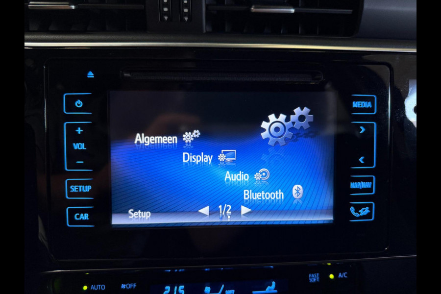Toyota Auris 1.8 Hybrid Active, Trekhaak, Camera, Bluetooth