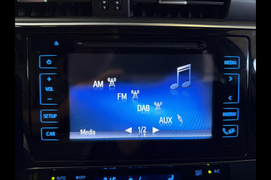 Toyota Auris 1.8 Hybrid Active, Trekhaak, Camera, Bluetooth