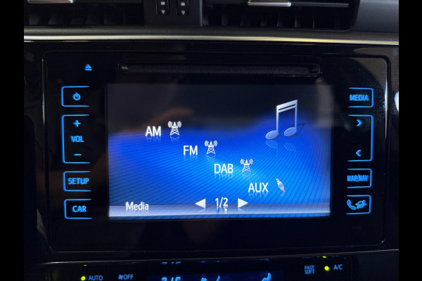 Toyota Auris 1.8 Hybrid Active, Trekhaak, Camera, Bluetooth