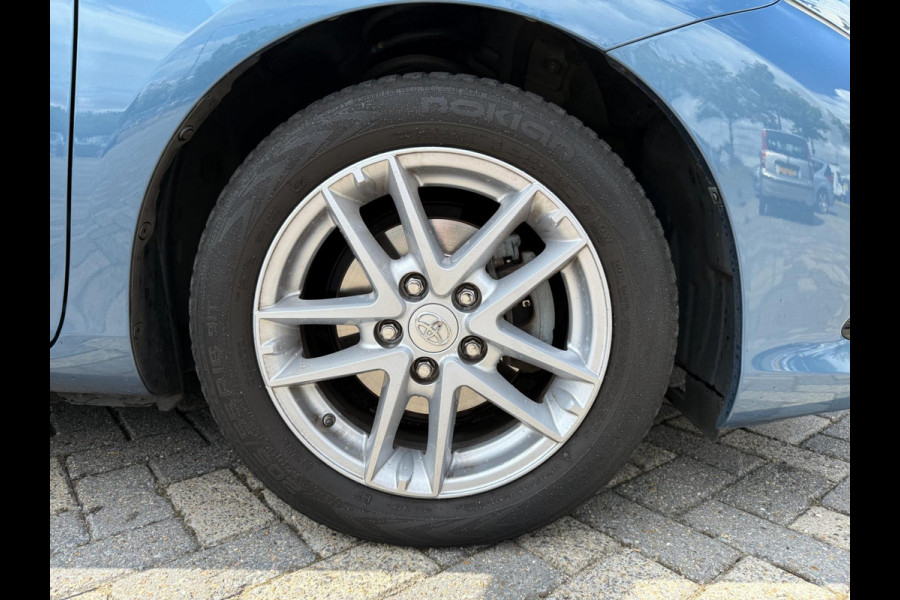 Toyota Auris 1.8 Hybrid Active, Trekhaak, Camera, Bluetooth