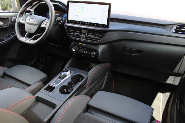 Ford Kuga 2.5 PHEV ST-Line X | Facelift | Panoramadak | Head-up | BLIS | Winterpack | Trekhaak | B&O | AGR