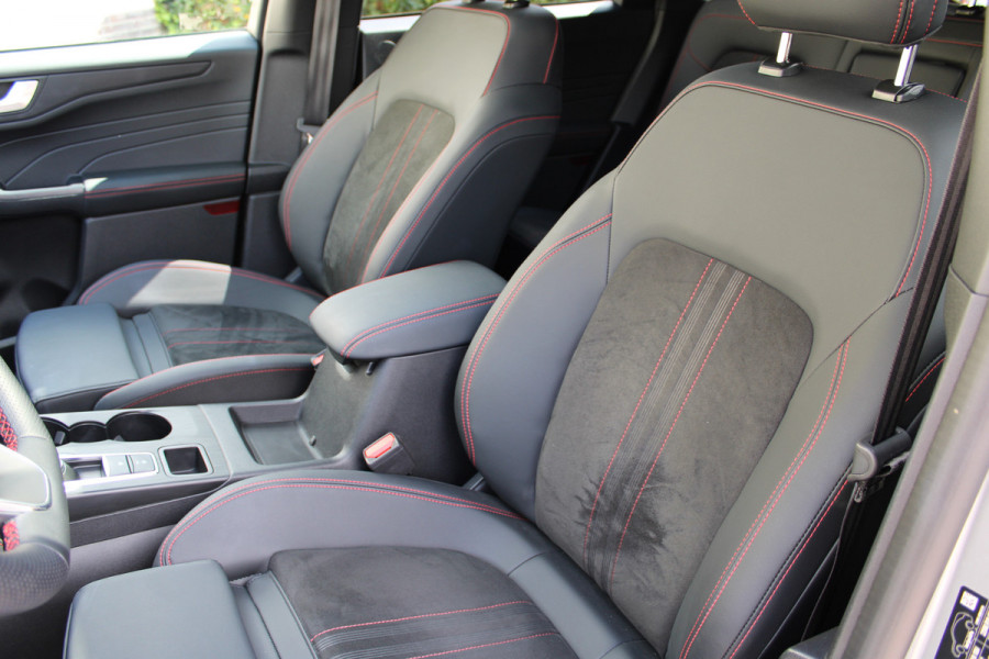 Ford Kuga 2.5 PHEV ST-Line X | Facelift | Panoramadak | Head-up | BLIS | Winterpack | Trekhaak | B&O | AGR