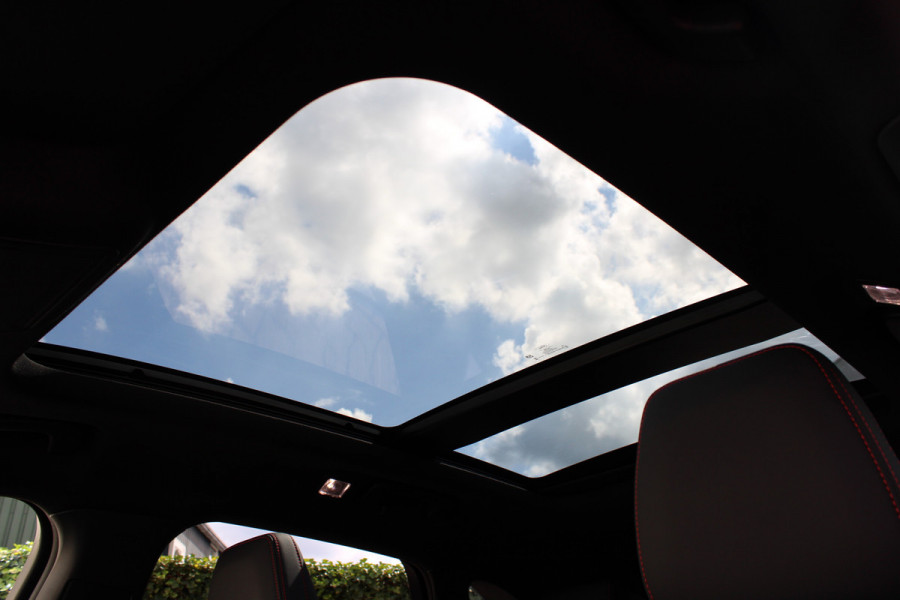 Ford Kuga 2.5 PHEV ST-Line X | Facelift | Panoramadak | Head-up | BLIS | Winterpack | Trekhaak | B&O | AGR