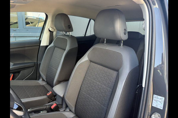 Volkswagen T-Cross 1.0 TSi 115pk DSG Style Advance CAMERA/KEYLESS/NAVI/CARPLAY/PDC/STOELVERWARMING