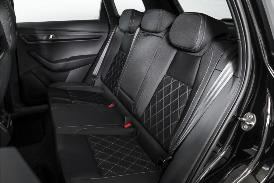 Škoda Karoq 1.5 TSI 150 PK ACT Sportline Business - Automaat | S/K-Panodak | Columbus pakket | Dig. Cockpit | Adapt. Cruise | Elek. Klep | Stuur-+Stoelverw. | Camera | NAV+App. Connect | ECC | LED | LM 19" | 3500