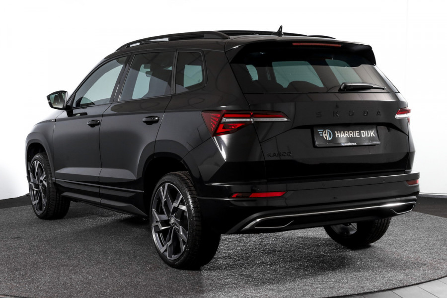 Škoda Karoq 1.5 TSI 150 PK ACT Sportline Business - Automaat | S/K-Panodak | Columbus pakket | Dig. Cockpit | Adapt. Cruise | Elek. Klep | Stuur-+Stoelverw. | Camera | NAV+App. Connect | ECC | LED | LM 19" | 3500