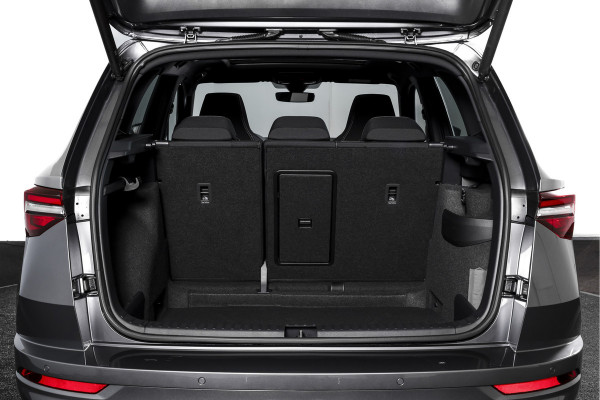 Škoda Karoq 1.5 TSI 150 PK ACT Sportline Business - Automaat | S/K-Panodak | Columbus pakket | Dig. Cockpit | Adapt. Cruise | Elek. Klep | Stuur-+Stoelverw. | Camera | NAV+App. Connect | ECC | LED | LM 19" | 3545
