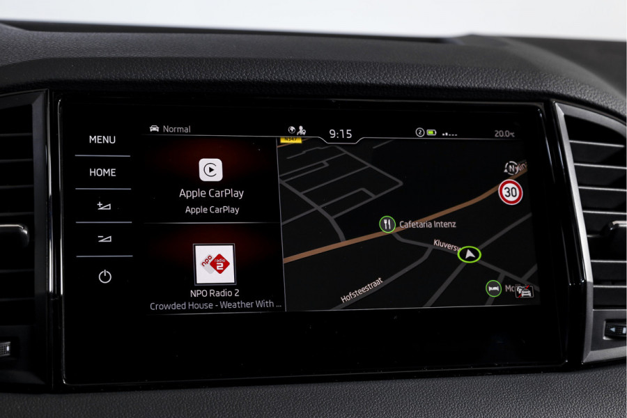 Škoda Karoq 1.5 TSI 150 PK ACT Sportline Business - Automaat | S/K-Panodak | Columbus pakket | Dig. Cockpit | Adapt. Cruise | Elek. Klep | Stuur-+Stoelverw. | Camera | NAV+App. Connect | ECC | LED | LM 19" | 3545