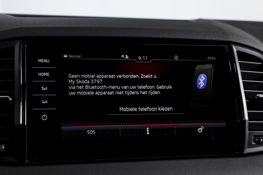 Škoda Karoq 1.5 TSI 150 PK ACT Sportline Business - Automaat | S/K-Panodak | Columbus pakket | Dig. Cockpit | Adapt. Cruise | Elek. Klep | Stuur-+Stoelverw. | Camera | NAV+App. Connect | ECC | LED | LM 19" | 3545