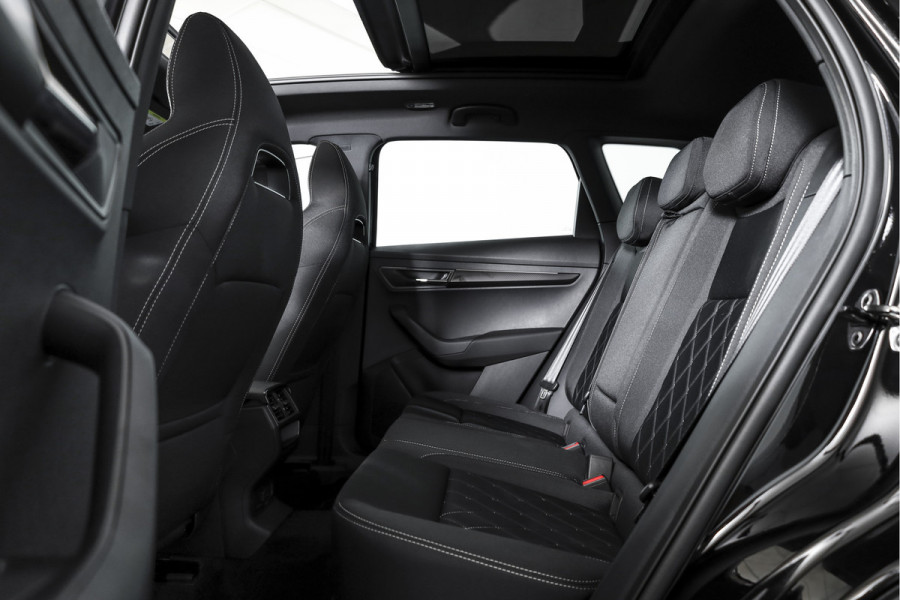 Škoda Karoq 1.5 TSI 150 PK ACT Sportline Business - Automaat | S/K-Panodak | Columbus pakket | Dig. Cockpit | Adapt. Cruise | Elek. Klep | Stuur-+Stoelverw. | Camera | NAV+App. Connect | ECC | LED | LM 19" | 3545
