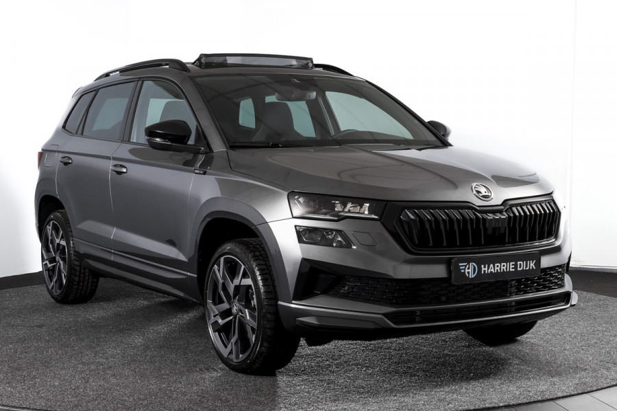 Škoda Karoq 1.5 TSI 150 PK ACT Sportline Business - Automaat | S/K-Panodak | Columbus pakket | Dig. Cockpit | Adapt. Cruise | Elek. Klep | Stuur-+Stoelverw. | Camera | NAV+App. Connect | ECC | LED | LM 19" | 3545