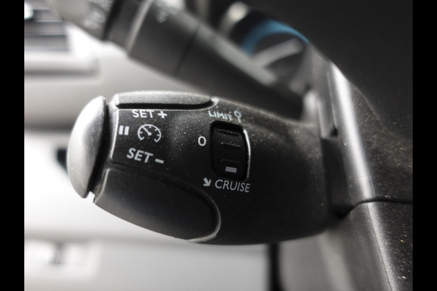 Opel Vivaro-e L3H1 Edition 75 kWh Automaat Airco Navigatie Cruise Control