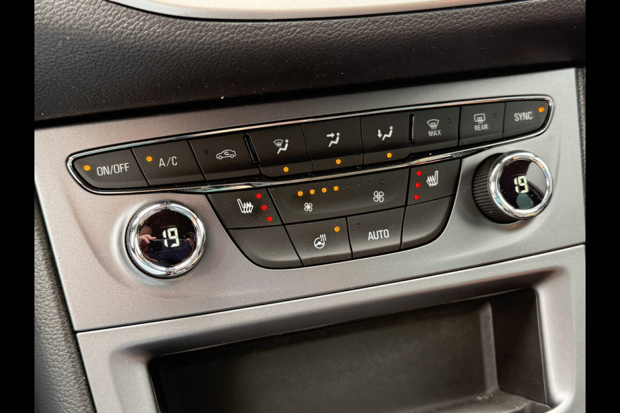 Opel Astra Sports Tourer BWJ 2020 | 1.5 CDTI 123PK Bus Edition | CAMERA | CLIMA | NAVI | PDC | CARPLAY | PRIVACY GLASS |