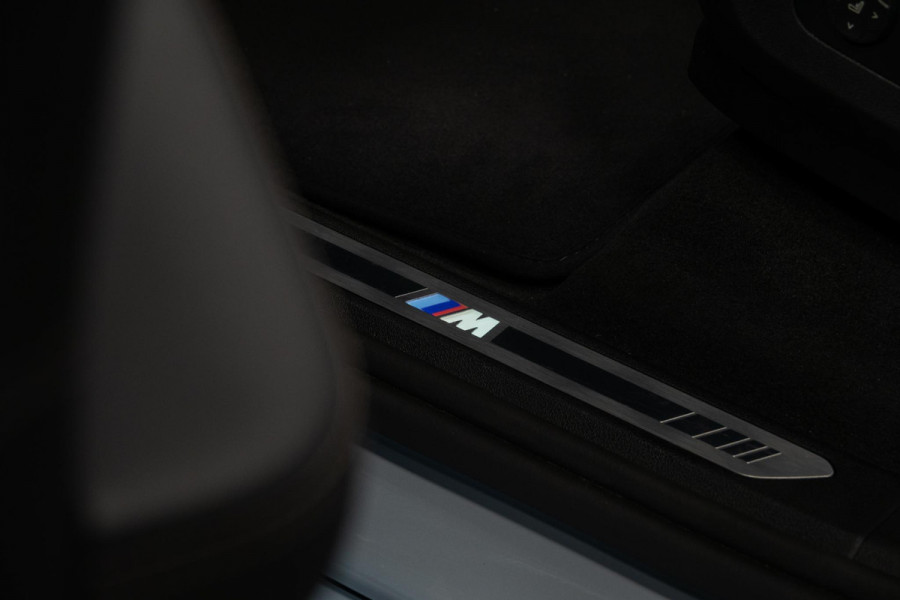 BMW X5 xDrive50e *M-Sport Pro / Actieve-Besturing / Luchtvering / Panorama / Harman-Kardon / HUD / Soft-Close*