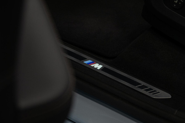 BMW X5 xDrive50e *M-Sport Pro / Actieve-Besturing / Luchtvering / Panorama / Harman-Kardon / HUD / Soft-Close*
