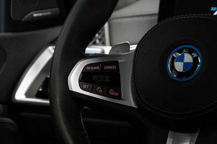 BMW X5 xDrive50e *M-Sport Pro / Actieve-Besturing / Luchtvering / Panorama / Harman-Kardon / HUD / Soft-Close*