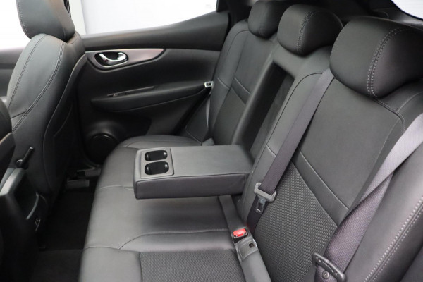 Nissan QASHQAI 1.3 DIG-T Tekna Pano/dak Leder Rondomzicht/Camera
