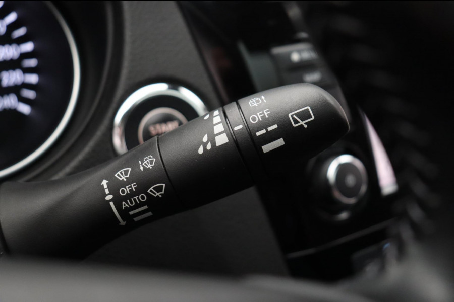 Nissan QASHQAI 1.3 DIG-T Tekna Pano/dak Leder Rondomzicht/Camera