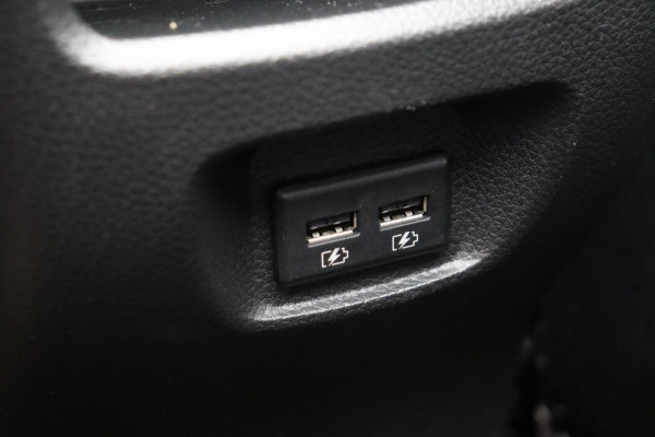 Nissan QASHQAI 1.3 DIG-T Tekna Pano/dak Leder Rondomzicht/Camera