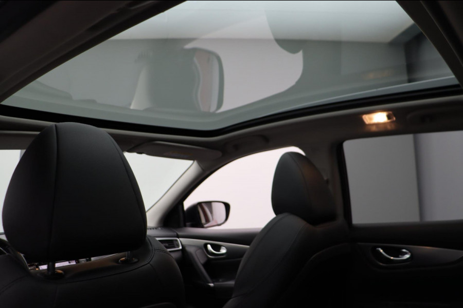 Nissan QASHQAI 1.3 DIG-T Tekna Pano/dak Leder Rondomzicht/Camera