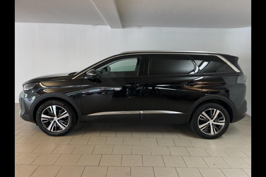 Peugeot 5008 1.2 PureTech Blue Lease Allure 7 pers AIRCO NAVI CRUISE APPLE CARPLAY LEER STOELVERW KEYLESS VELGEN NIEUWSTAAT