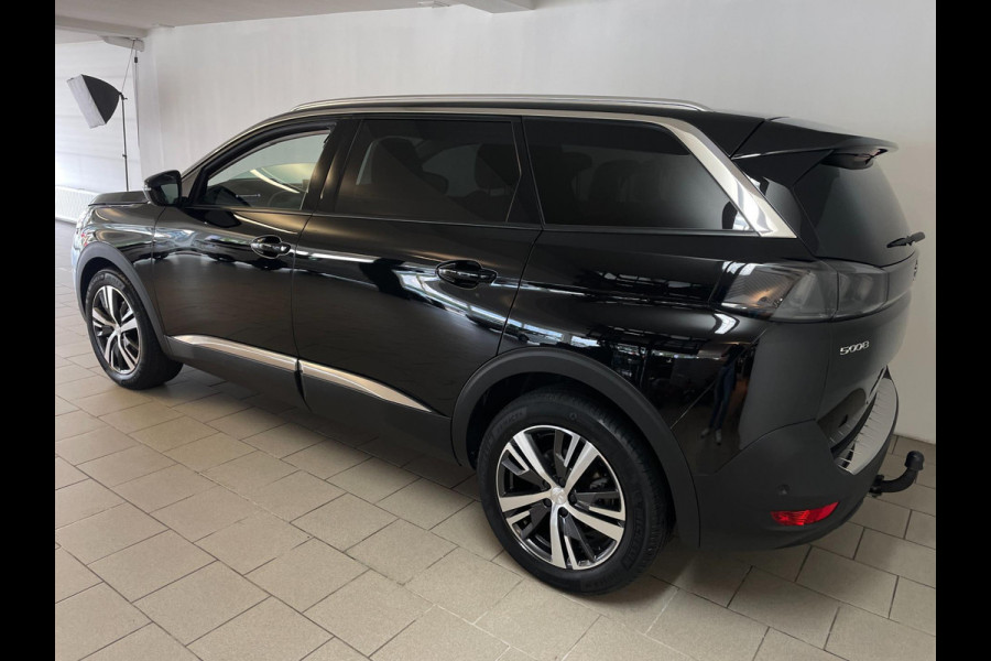 Peugeot 5008 1.2 PureTech Blue Lease Allure 7 pers AIRCO NAVI CRUISE APPLE CARPLAY LEER STOELVERW KEYLESS VELGEN NIEUWSTAAT